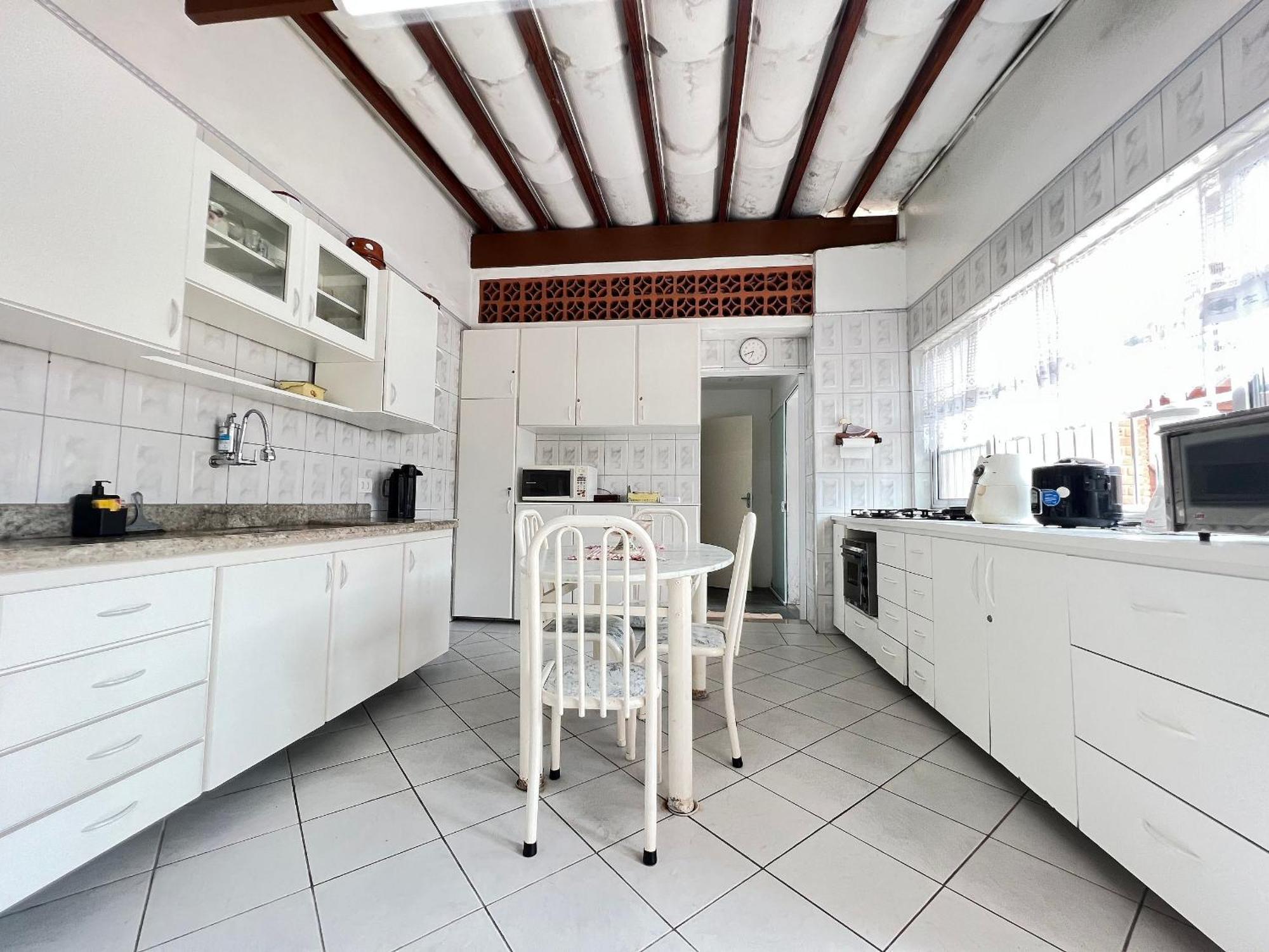 Casa agradável com piscina, a poucos passos da Praia Peruíbe Exterior foto
